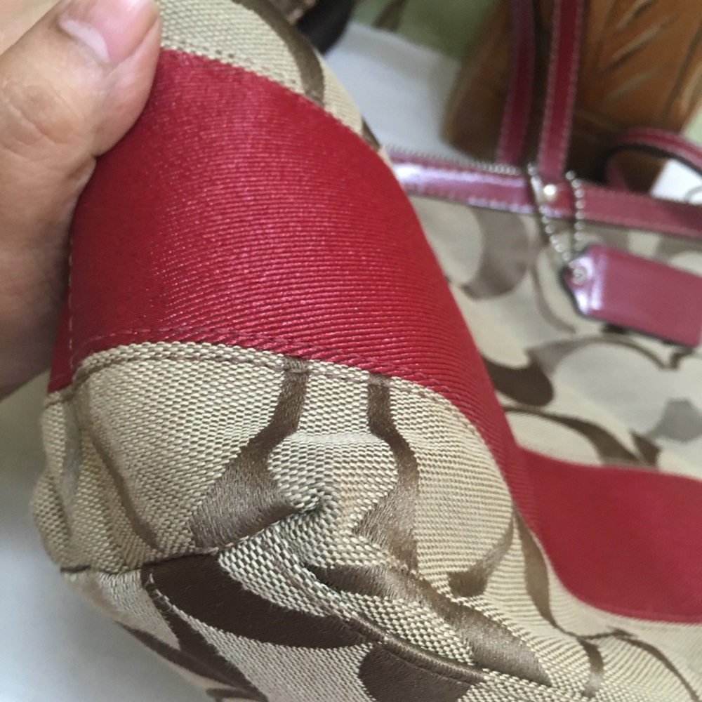 Authentic Coach Signature Striped Tote Bag - Picture 3 of 16